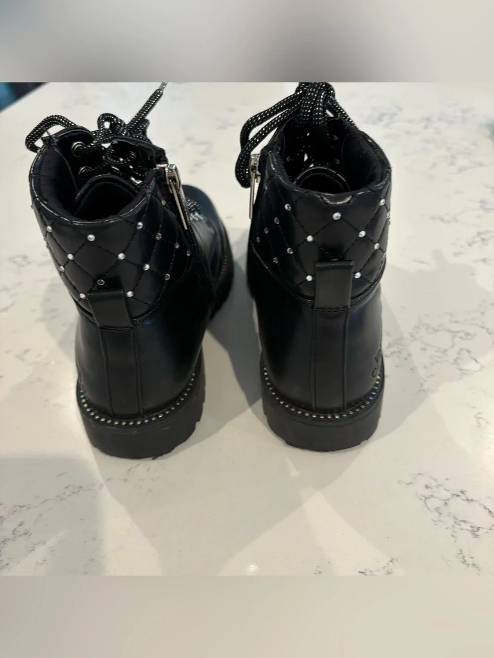 Vince Camuto chunky lug